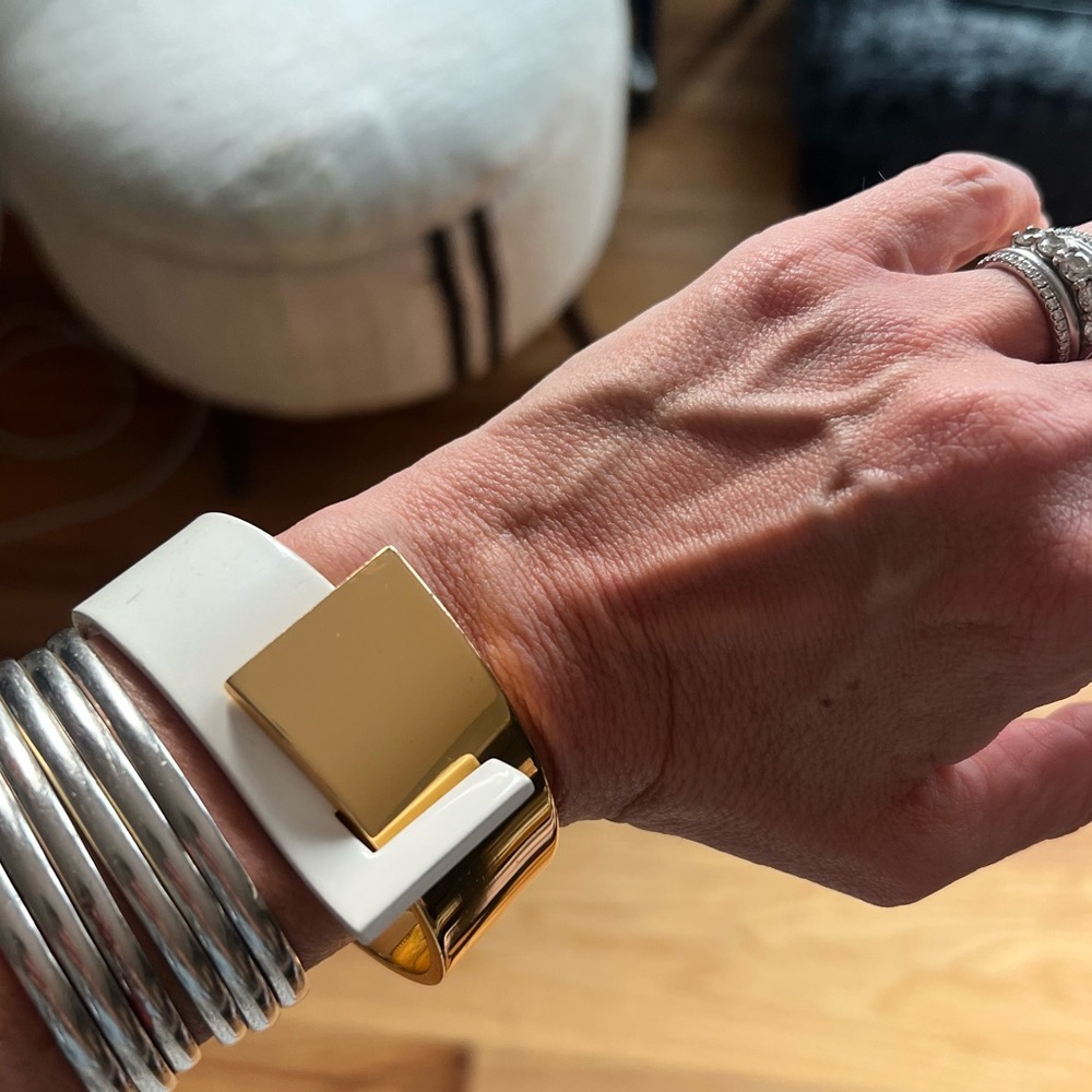 Gold and White vintage Bracelet